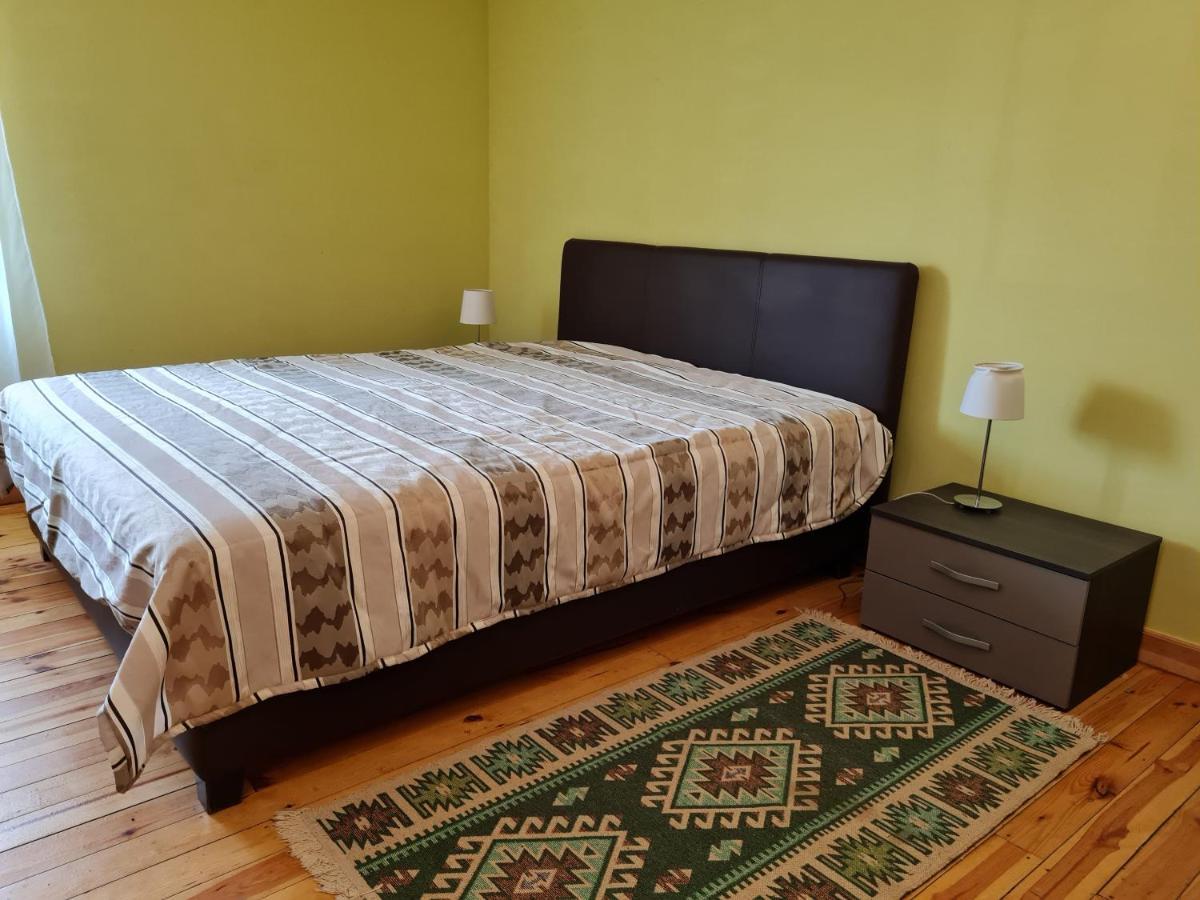 Anna Bella Apartman Дьюла Экстерьер фото